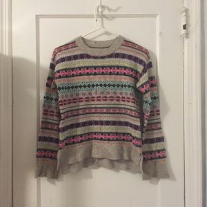 Patterned woolen sweater